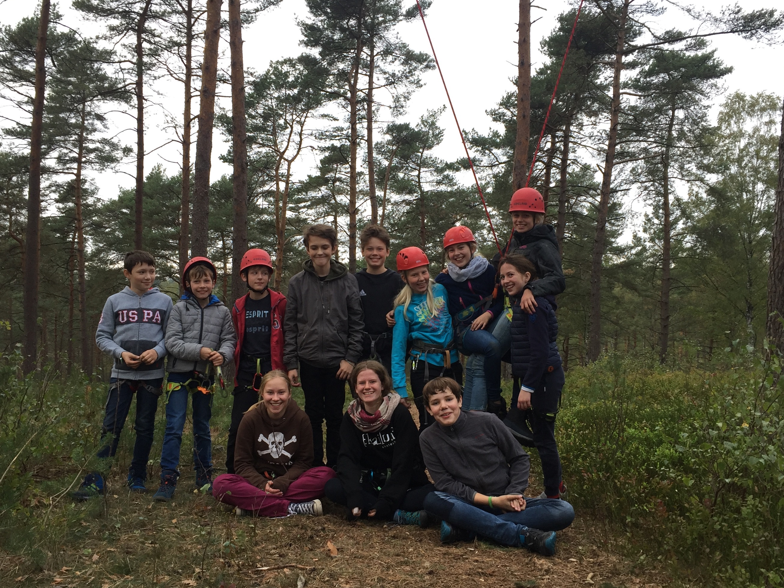 Schaukelspaß beim Waldtag 