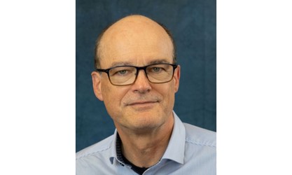 Dr. Lars Hancke